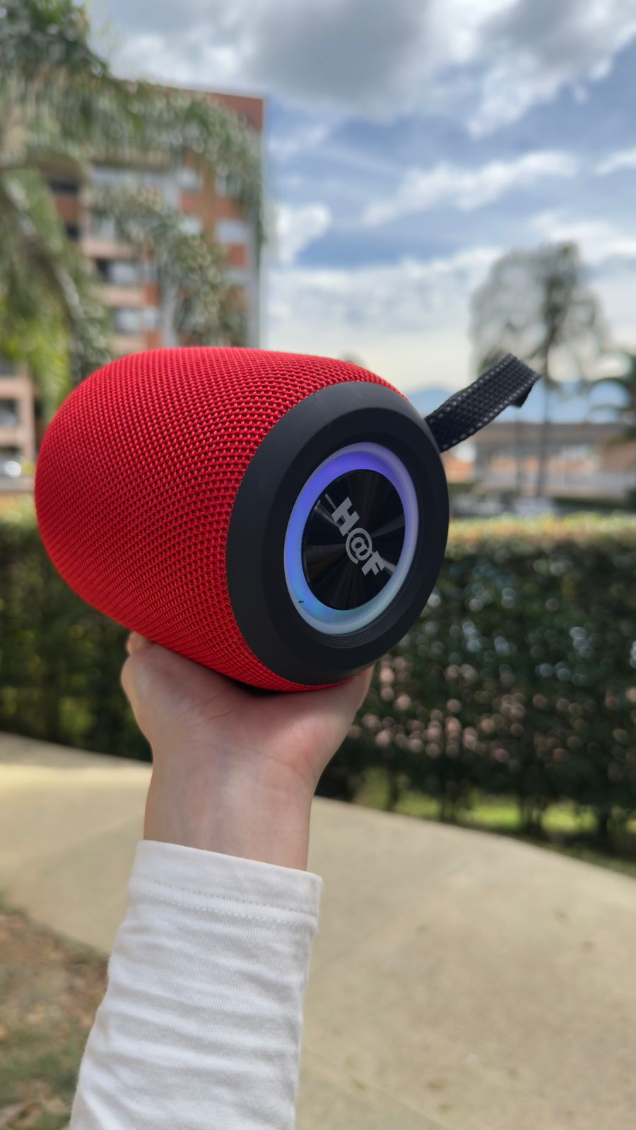 Parlante Bluetooth H@F Portátil | Sonido Potente y Diseño Compacto